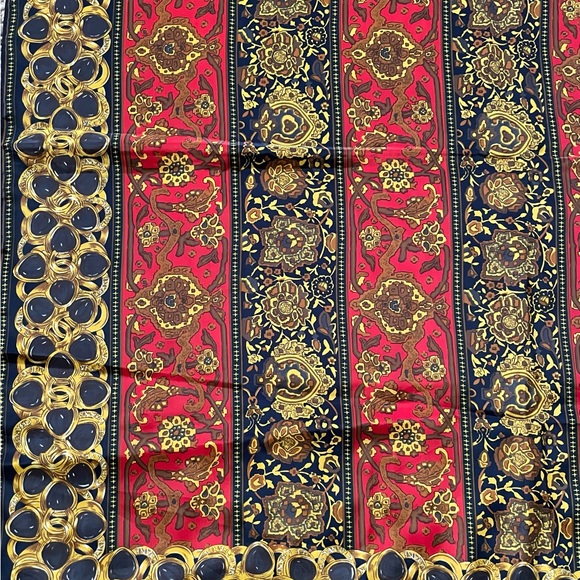 Vintage Chanel Silk Scarf - Picture 5 of 8